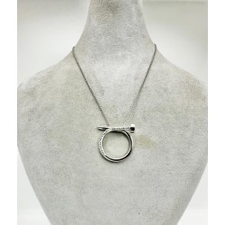 Gümüş Çivi Modelli Kolye